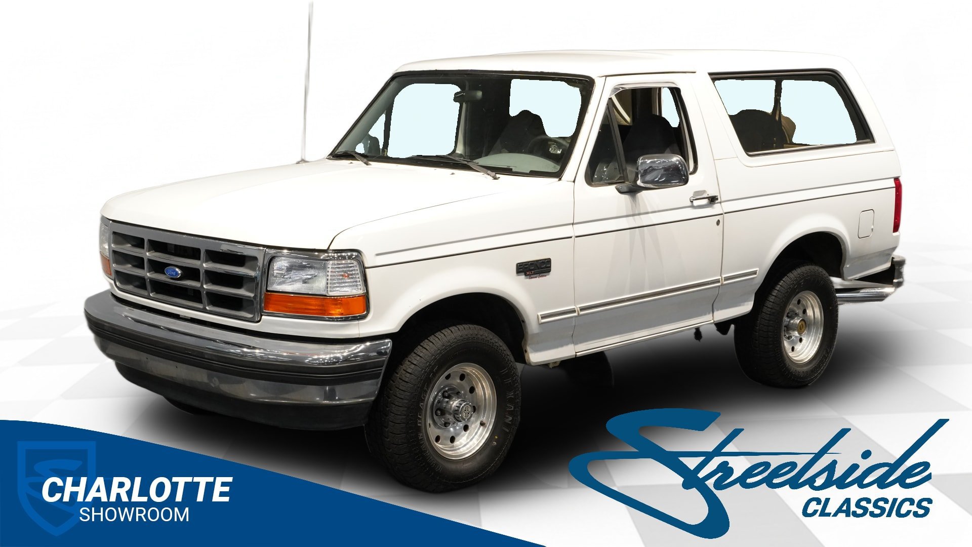 Used 1995 Ford Bronco XLT AWD/4WD image 1