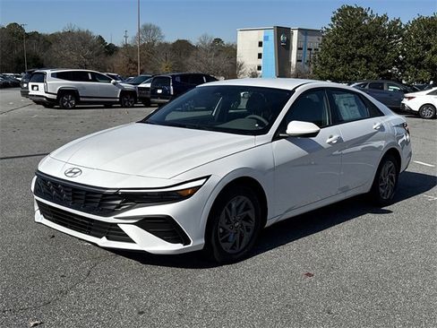 New 2026 Hyundai Elantra Blue image 3