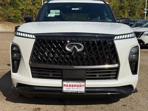 New 2026 INFINITI QX80 4WD image 2