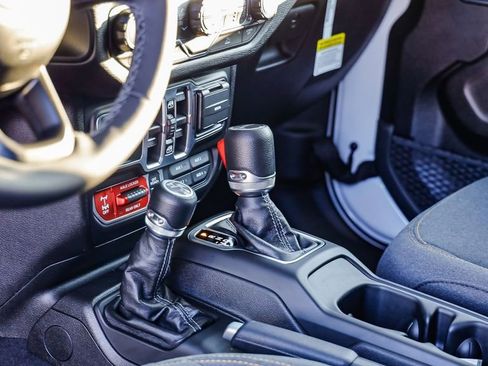 New 2026 Jeep Gladiator Willys image 24