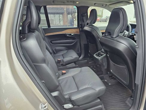 Used 2025 Volvo XC90 B6 Plus w/ Protection Package Premier image 14