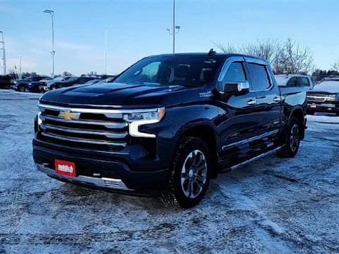 Certified 2022 Chevrolet Silverado 1500 High Country w/ Z71 Off-Road Package image 4