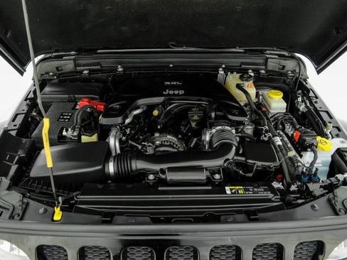 Used 2018 Jeep Wrangler Unlimited Sport image 47