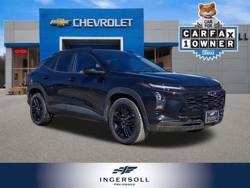 Used 2026 Chevrolet Trax ACTIV w/ Driver Confidence Package FWD image 1