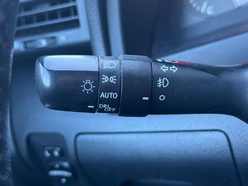 Used 2010 Toyota Camry SE image 31