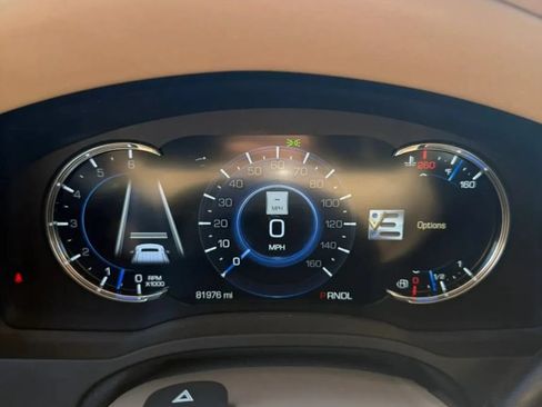 Used 2019 Cadillac Escalade Platinum AWD/4WD image 14