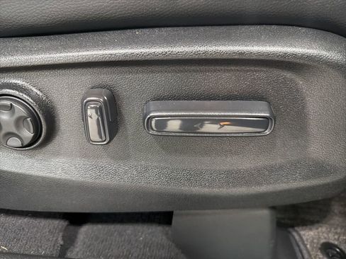 Used 2024 Honda Odyssey EX-L image 32