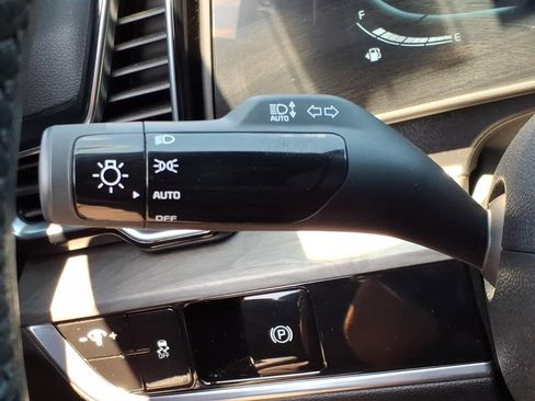 Certified 2025 Kia Sportage X-Line AWD/4WD image 21