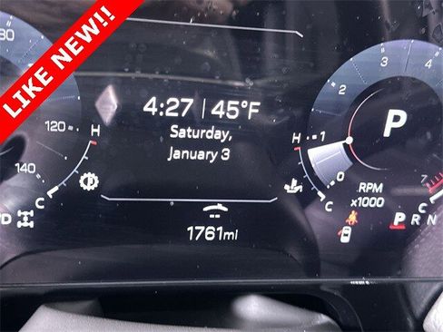 Used 2025 GMC Yukon Denali w/ Denali Reserve Package image 12