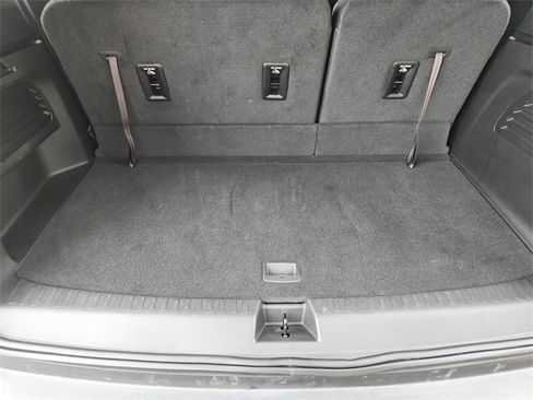 Used 2025 Chevrolet Traverse Z71 w/ Enhanced Driving Package image 27