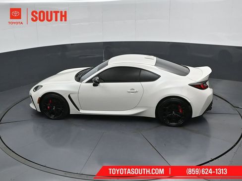 Used 2025 Toyota GR86 Premium w/ Performance Package RWD image 44