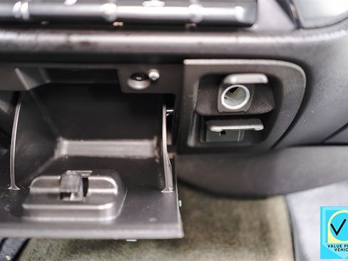 Used 2017 Chevrolet Silverado 1500 LT w/ All Star Edition image 18