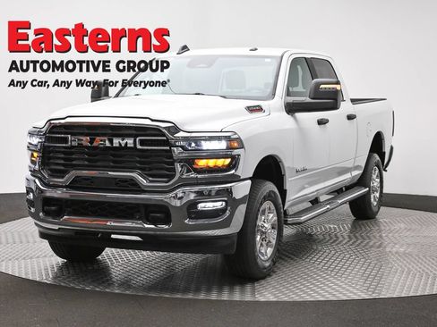 Used 2026 RAM 2500 Big Horn AWD/4WD image 1