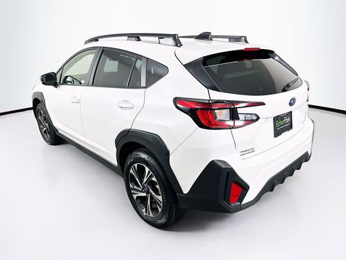 Used 2024 Subaru Crosstrek 2.0i Premium image 5
