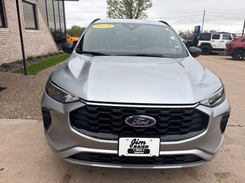 Used 2023 Ford Escape ST-Line FWD image 6