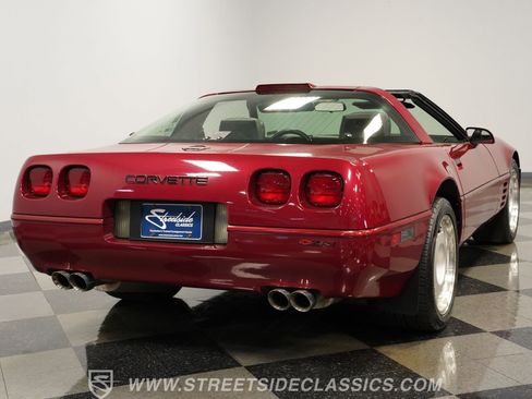 Used 1991 Chevrolet Corvette ZR-1 RWD image 12