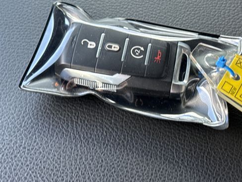 Used 2024 RAM 1500 Big Horn image 45