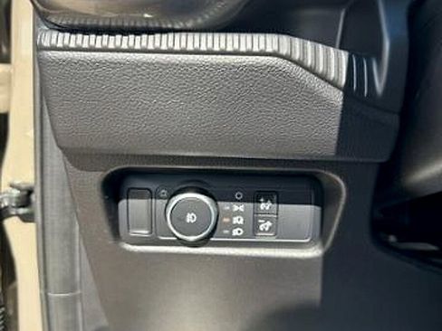 New 2025 Ford Ranger XLT w/ Equipment Group 301A High image 17