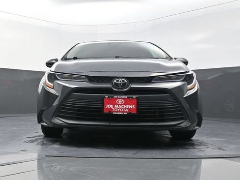 Certified 2024 Toyota Corolla LE FWD image 32