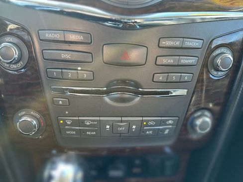 Used 2019 Nissan Armada SL image 19