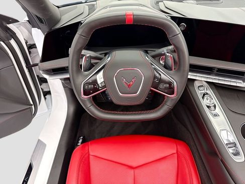 Used 2026 Chevrolet Corvette Stingray Convertible w/ 1LT RWD image 10