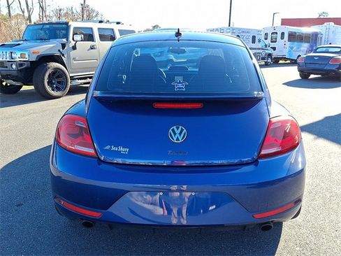 Used 2013 Volkswagen Beetle R-Line image 8