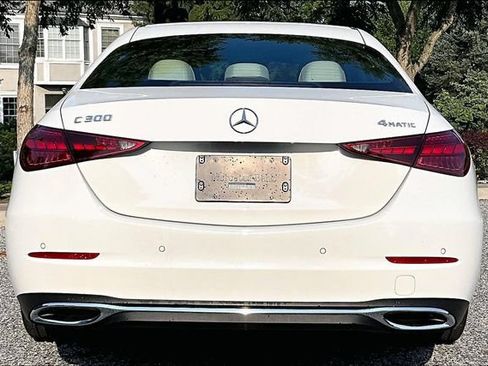 Used 2024 Mercedes-Benz C 300 4MATIC Sedan image 16