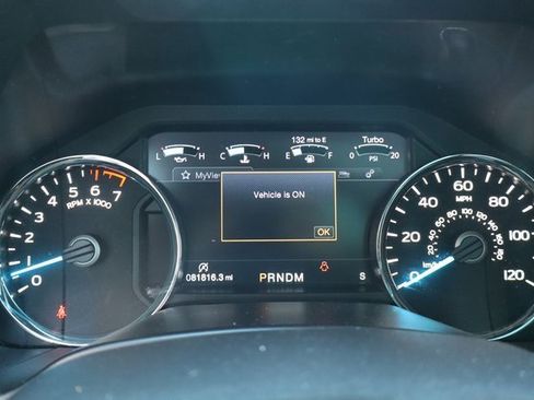 Used 2017 Ford F150 Platinum w/ Equipment Group 701A Luxury image 17