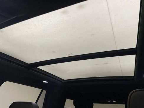 Used 2023 Chevrolet Tahoe High Country AWD/4WD image 26
