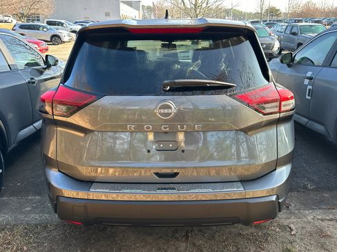 New 2026 Nissan Rogue SV w/ Cold Weather Package image 4