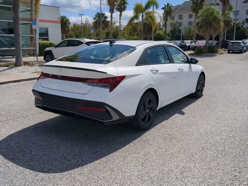 New 2026 Hyundai Elantra Sport FWD image 7