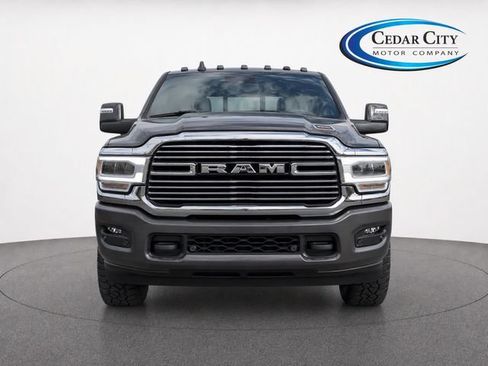 Used 2023 RAM 3500 Laramie AWD/4WD image 5