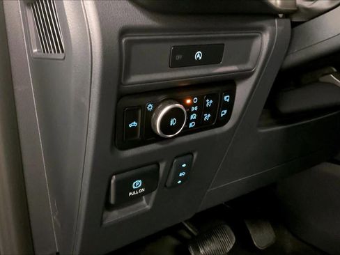 New 2025 Ford F150 Lariat w/ Equipment Group 501A Mid image 18