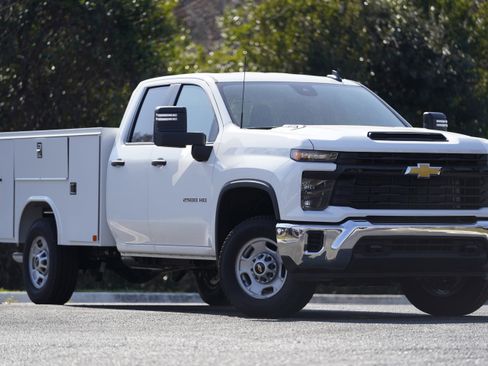 New 2025 Chevrolet Silverado 2500 W/T w/ WT Convenience Package image 2