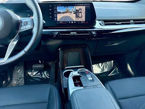 Used 2025 BMW X1 xDrive28i w/ Technology Package image 18