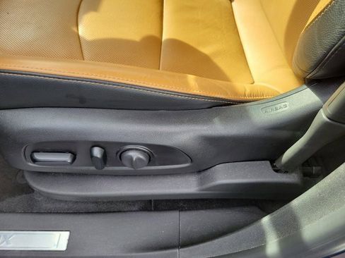 Used 2019 Chevrolet Equinox Premier image 20