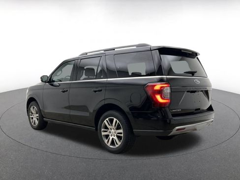 Used 2024 Ford Expedition Limited AWD/4WD image 12