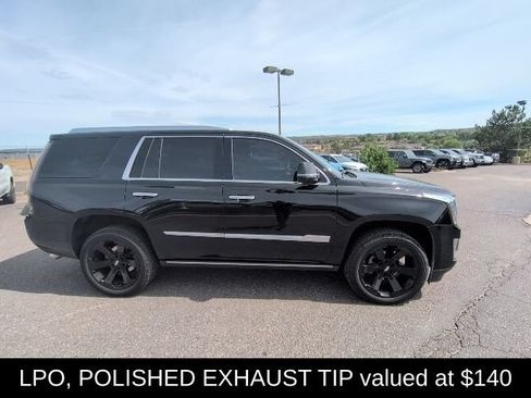 Used 2019 Cadillac Escalade Platinum AWD/4WD image 4