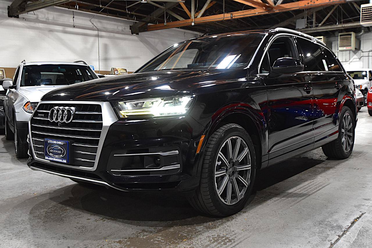 Used 2017 Audi Q7 3.0T Prestige AWD/4WD image 3