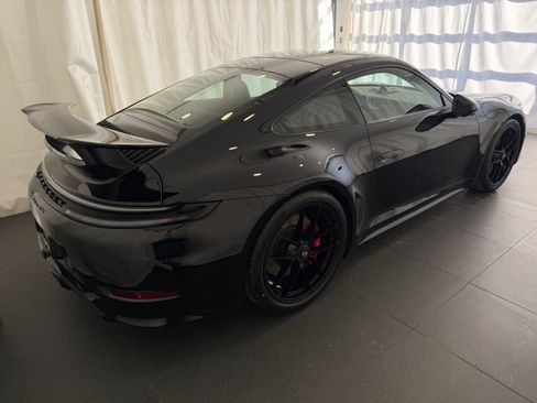 New 2026 Porsche 911 Carrera GTS image 9