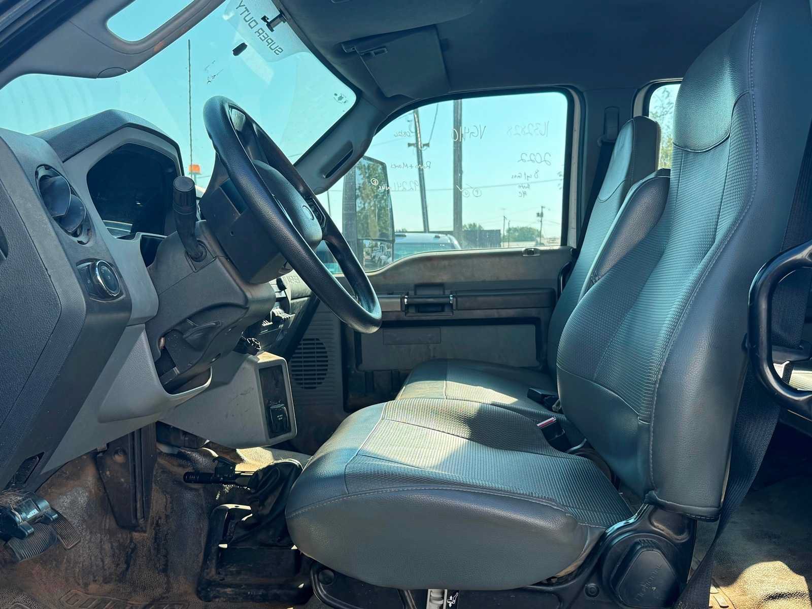 Used 2022 Ford F650 2WD Crew Cab Super Duty image 5