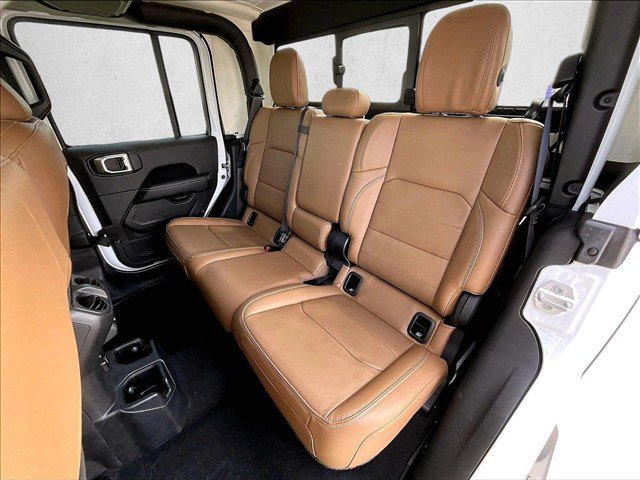 Used 2021 Jeep Gladiator Overland AWD/4WD image 28