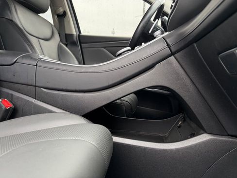 Used 2023 Hyundai Santa Fe SEL w/ Premium Package image 31