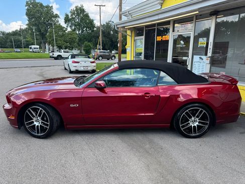 Used 2014 Ford Mustang GT Premium w/ Electronics Package RWD image 3