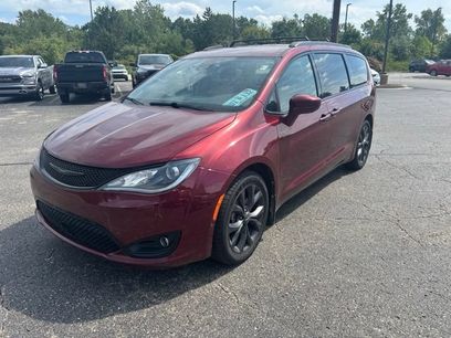 Used 2020 Chrysler Pacifica Touring-L Plus