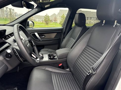 New 2025 Land Rover Discovery Sport S image 11