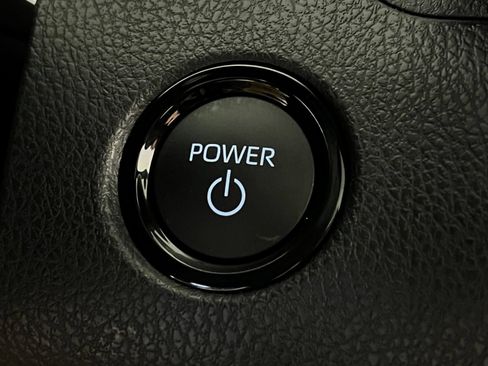 Used 2026 Toyota Camry SE w/ Multimedia Upgrade Package FWD image 21