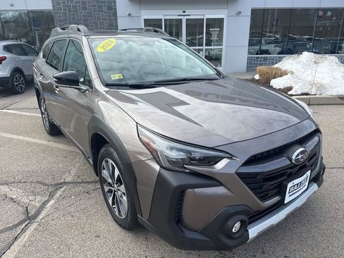 Used 2024 Subaru Outback Limited image 1