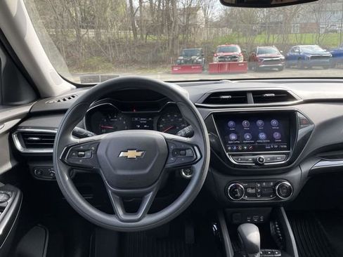 Used 2023 Chevrolet TrailBlazer LT w/ Convenience Package image 18