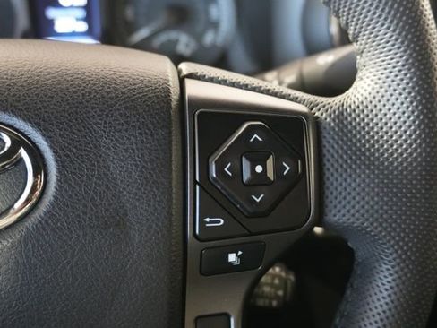 Used 2023 Toyota Tacoma TRD Pro AWD/4WD image 17